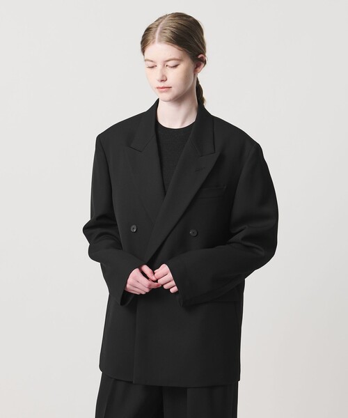 LOEFF(ロエフ)の「<LOEFF>タキシードクロス ボックス ジャケット(テーラードジャケット・レディース・ブラック・1/0)」の2枚目の写真