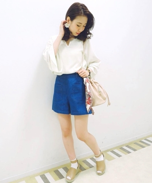 Chico（チコ）の「花柄スキッパーブラウス（シャツ/ブラウス・レディース・その他1/その他2/オフホワイト/ミント・FREE）」の20枚目の写真