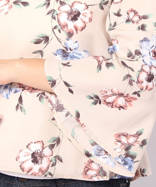 Chico（チコ）の「花柄スキッパーブラウス（シャツ/ブラウス・レディース・その他1/その他2/オフホワイト/ミント・FREE）」の11枚目の写真