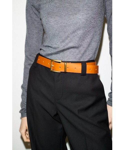 THROW by SLY(スローバイスライ)の「THROW COW LEATHER BUCKLE BELT カウレザーバックルベルト(ベルト・レディース・キャメル/ブラック・FREE)」の17枚目の写真