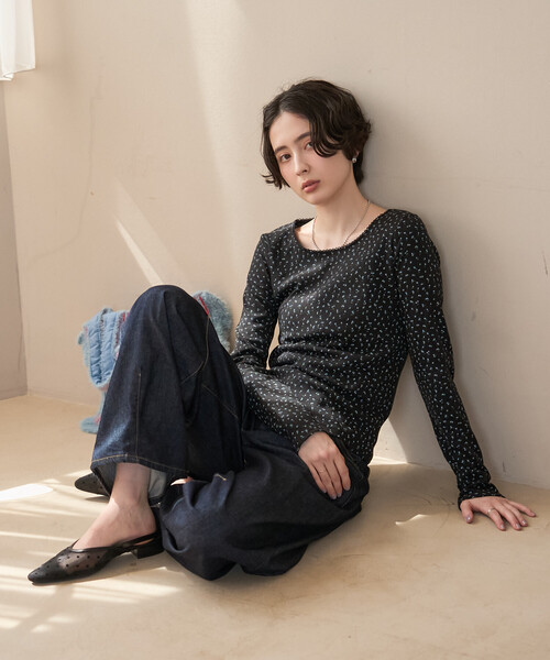 FREAK'S STORE(フリークスストア)の「小花柄 フライスカットソー/花柄カットソー(Tシャツ/カットソー・レディース・オフホワイト/ブラック/ネイビー・フリ-)」の16枚目の写真