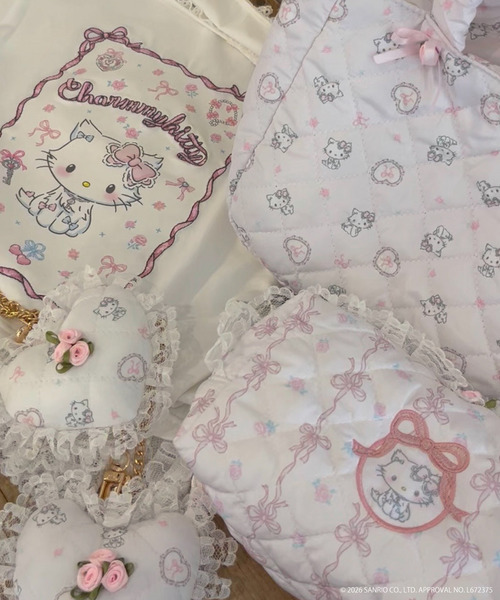 sanrio（サンリオ）の「【CHARMMY KITTY】 QUILTING FRILL MINI BAG（ハンドバッグ・レディース・ブルー/ピンク/オフホワイト・FREE）」の19枚目の写真