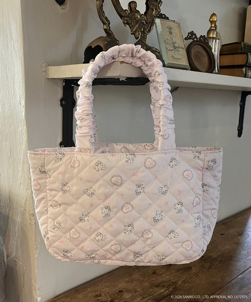 sanrio（サンリオ）の「【CHARMMY KITTY】 QUILTING FRILL MINI BAG（ハンドバッグ・レディース・ブルー/ピンク/オフホワイト・FREE）」の20枚目の写真