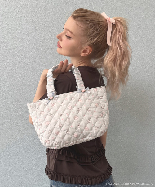 sanrio（サンリオ）の「【CHARMMY KITTY】 QUILTING FRILL MINI BAG（ハンドバッグ・レディース・ブルー/ピンク/オフホワイト・FREE）」の9枚目の写真