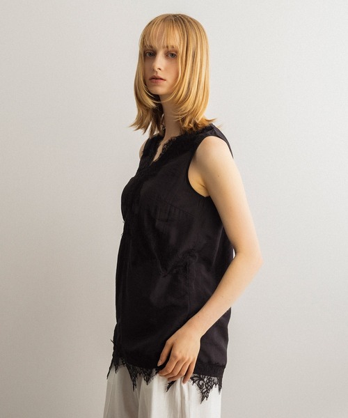 SERENO(セレーノ)の「レースオーバー ブラウス(シャツ/ブラウス・レディース・ホワイト/ブラック・ONE SIZE)」の5枚目の写真