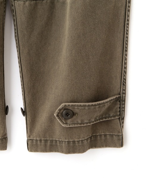 YLEVE(イレーヴ)の「YLEVE / COTTON TWILL PIGMENT OVERDYE TROUSERS(その他パンツ・レディース・グレー/カーキ・0/1/2)」の11枚目の写真