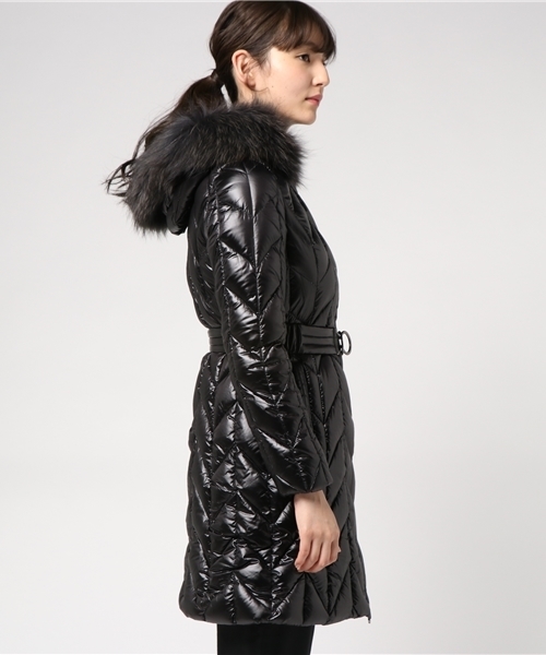 TATRAS（タトラス）の「TATRAS(タトラス）POPENA/LTA18A4552（ダウン