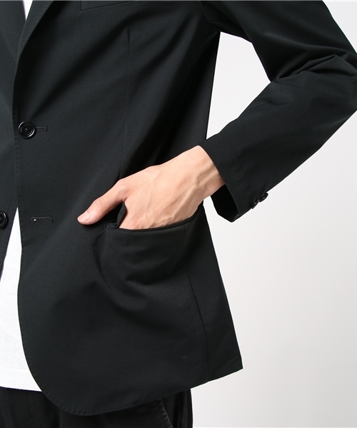 WILD LIFE TAILOR Adam et Rope'(ワイルドテーラーアダムエロペ )の「MOVE FITイージージャケット(テーラードジャケット・メンズ・カーキ/ブラック・L/M)」の7枚目の写真