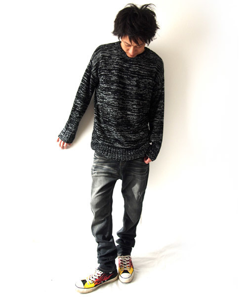 BEATJIVE（ビートジャイブ）の「クルーネックビッグシルエットローゲージニットセーター（ニット/セーター・メンズ・ブラック/ブラック系その他/チャコールグレー・FREE）」の6枚目の写真