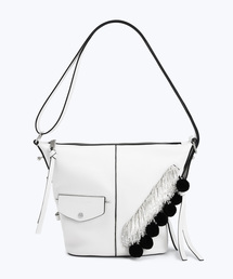 MARC JACOBS（マークジェイコブス）の「THE SLING BEADSPOMS/ザ