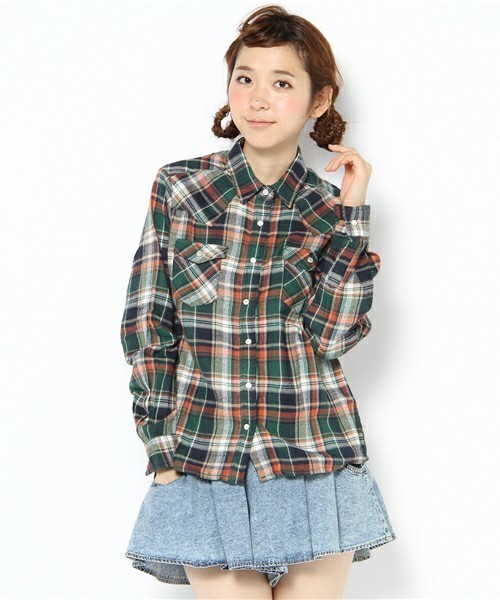 WEGO(ウィゴー)の「ウエスタンチェックネルシャツ(シャツ/ブラウス・レディース・ブラック/グリーン/グリーン系その他/ブルー/ブルー系その他/イエロー/ピンク/レッド/エンジ/レッド系その他・FREE)」の3枚目の写真