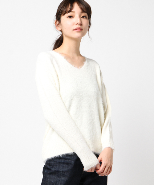 Te chichi TERRASSE（テチチテラス）の「シャギードロップショルダープルオーバー（ニット/セーター・レディース・ベージュ/グレー/オフホワイト/ピンク/ラベンダー・ﾌﾘ-）」の2枚目の写真