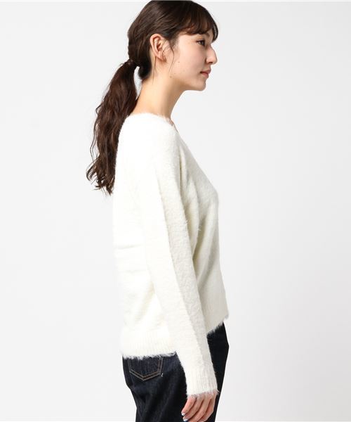 Te chichi TERRASSE（テチチテラス）の「シャギードロップショルダープルオーバー（ニット/セーター・レディース・ベージュ/グレー/オフホワイト/ピンク/ラベンダー・ﾌﾘ-）」の6枚目の写真