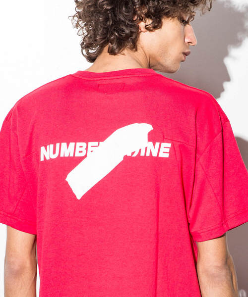 NUMBER (N)INE DENIM(ナンバーナインデニム)の「NUMBER (N)INE DENIM(ナンバーナインデニム)テープポケットビッグTシャツ(Tシャツ/カットソー・メンズ・ホワイト/レッド/ブラック・SMALL/LARGE/MEDIUM)」の10枚目の写真