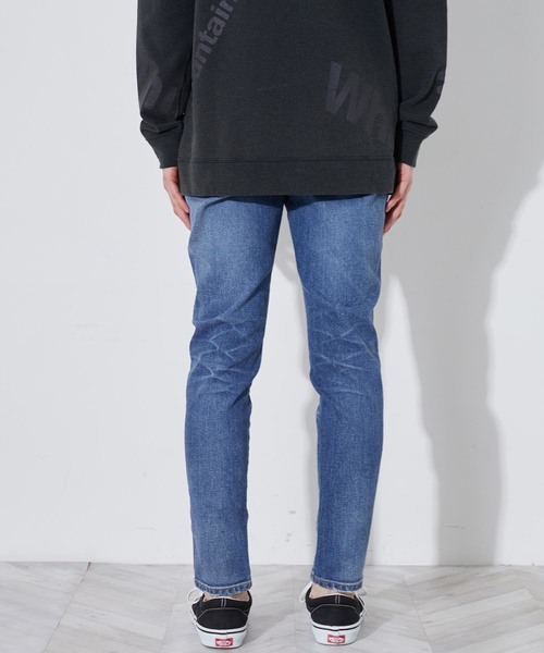 WHITE MOUNTAINEERING（ホワイトマウンテニアリング）の「【White mountaineering】WM×ﾗﾝｸﾞﾗｰ10.5ozｽﾄﾚｯﾁﾃﾞﾆﾑｽﾘﾑﾊﾟﾝﾂ（デニムパンツ・メンズ・ブラック/ブルー・M/L/S）」の9枚目の写真