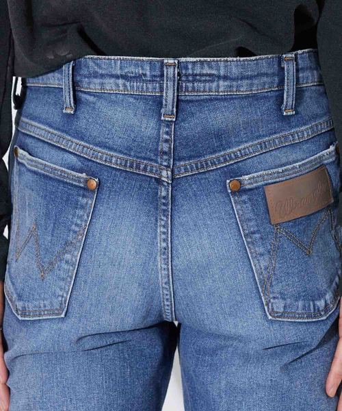 WHITE MOUNTAINEERING（ホワイトマウンテニアリング）の「【White mountaineering】WM×ﾗﾝｸﾞﾗｰ10.5ozｽﾄﾚｯﾁﾃﾞﾆﾑｽﾘﾑﾊﾟﾝﾂ（デニムパンツ・メンズ・ブラック/ブルー・M/L/S）」の4枚目の写真