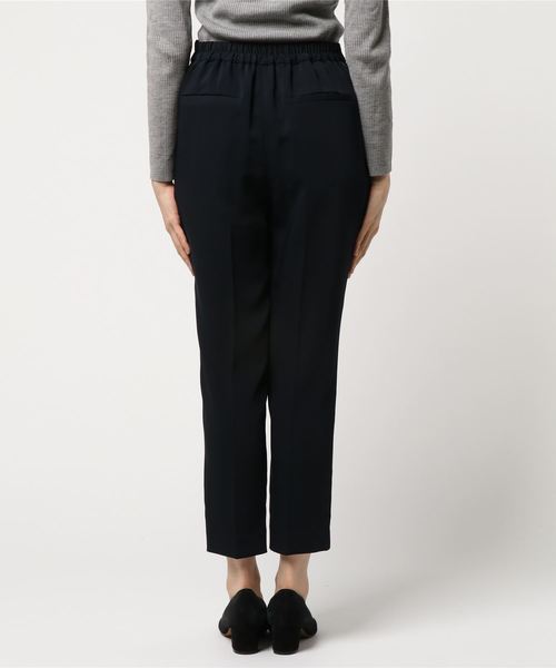 NARACAMICIE(ナラカミーチェ)の「角カン付テーパードパンツ(その他パンツ・レディース・グリーン/ベージュ/ネイビー・LARGE/MEDIUM/SMALL)」の5枚目の写真