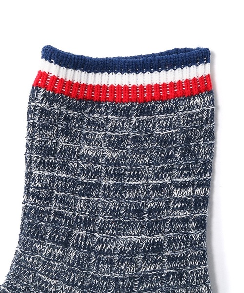 Right-on（ライトオン）の「【BASIC SOCKS】トップトリコロールライン柄クォーターソックス（ソックス/靴下・レディース・オフホワイト/ネイビー・23-25）」の7枚目の写真