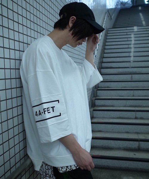 AFYF（エーエフワイエフ）の「rovtski 【ビッグシルエット】AFYFOVERSWEAT（スウェット・メンズ・ホワイト/ブラック/ピンク・FREE）」の2枚目の写真