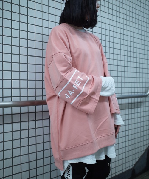 AFYF（エーエフワイエフ）の「rovtski 【ビッグシルエット】AFYFOVERSWEAT（スウェット・メンズ・ホワイト/ブラック/ピンク・FREE）」の13枚目の写真