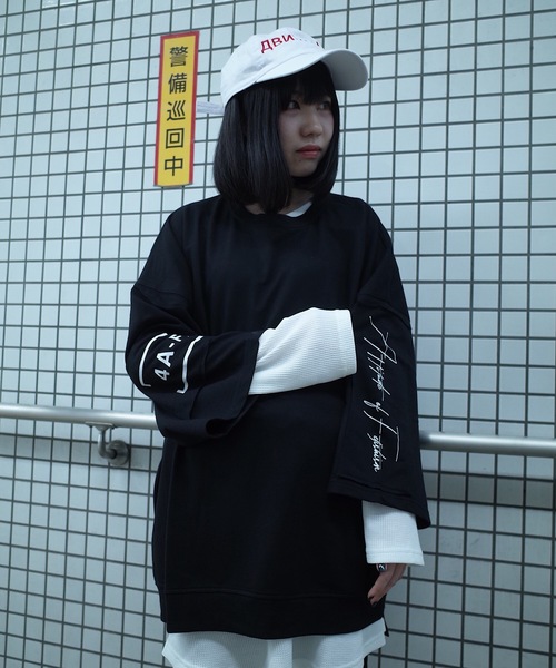 AFYF（エーエフワイエフ）の「rovtski 【ビッグシルエット】AFYFOVERSWEAT（スウェット・メンズ・ホワイト/ブラック/ピンク・FREE）」の15枚目の写真