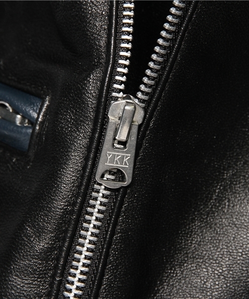 And A（アンドエー）の「BICOLOR RIDERS JACKET（ライダースジャケット・メンズ・ブラック/ネイビー・42/44）」の10枚目の写真