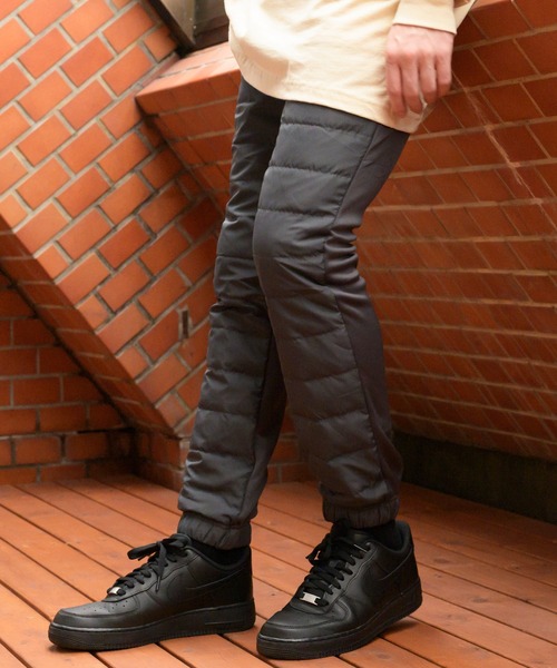 ８(eight)（エイト）の「ダウンジョガーパンツ（スウェットパンツ・メンズ・ブラック/ネイビー/カーキ/キャメル/ベージュ/カモフラージュ/グレー・MEDIUM/LARGE/X-LARGE）」の17枚目の写真