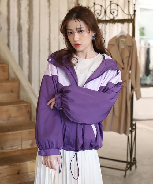 one after another NICE CLAUP（ワンアフターアナザーナイスクラップ）の「配色ナイロンブルゾン（ブルゾン・レディース・ベージュ系その他/グリーン系その他/パープル系その他・FREE）」の4枚目の写真