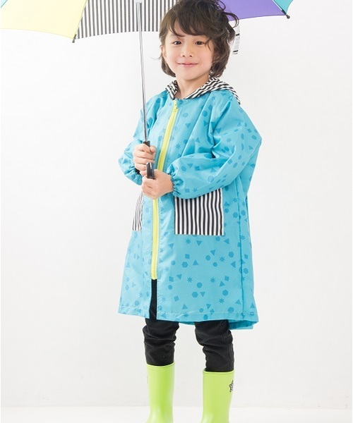 FABHUG （ファブハグ）の「Stand out☆レインコート（レインコート/ポンチョ・キッズ・グレー/ブルー/ピンク・120cm/130cm/140cm/110cm/100cm）」の12枚目の写真