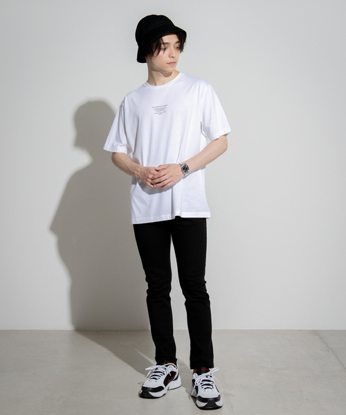 WEGO（ウィゴー）の「WEGO/タイポグラフィプリントＴシャツ（Tシャツ/カットソー・メンズ・ホワイト/ブラック・SMALL/MEDIUM/LARGE）」の11枚目の写真