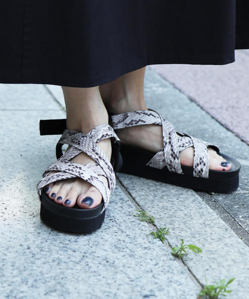 作る シャッフル 開いた コーエン サンダル レディース Italian Sorriso Jp