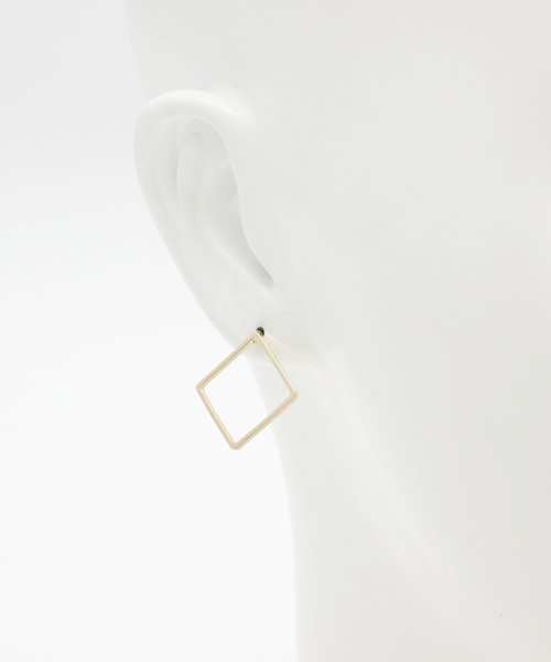 mystic（ミスティック）の「スクエア2WAYパールピア（ピアス（両耳用）・レディース・シルバー/ゴールド・ﾌﾘ-）」の4枚目の写真