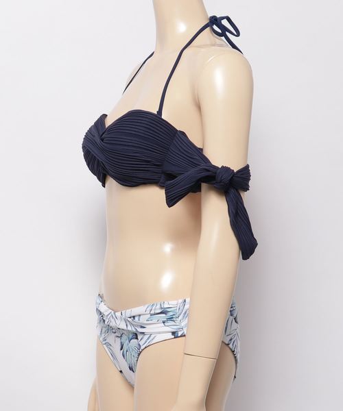 EMODA(エモダ)の「水着 EMODA BAN 335030(水着・レディース・ブラック/ネイビー/ホワイト・9号)」の4枚目の写真