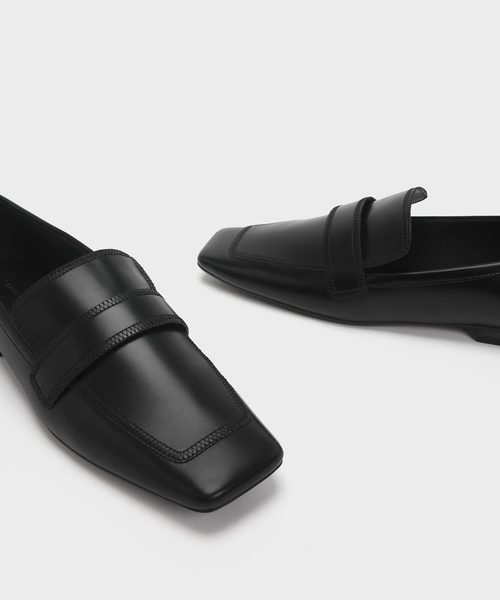 CHARLES & KEITH（チャールズ & キース）の「ステッチディテール スクエアトゥローファー / Stitch Detail Square Toe Loafers（ローファー・レディース・ブラック/ブラウン・22.5cm/23cm/23.5cm/24.5cm/25cm/25.5cm）」の6枚目の写真