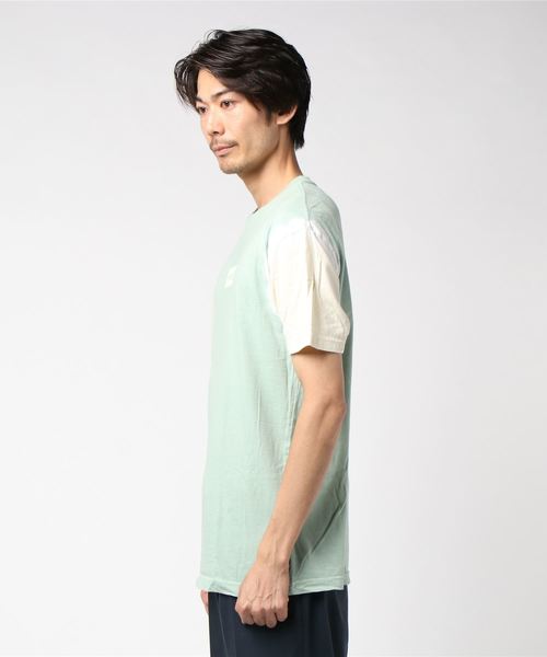 Hurley (ハーレー)の「M OAO SMALL BOX DIP DYE SS / ハーレー ボックスロゴTシャツ ユニセックス(Tシャツ/カットソー・メンズ・ブラック/ピンク/グリーン系その他・SMALL/MEDIUM/LARGE)」の5枚目の写真