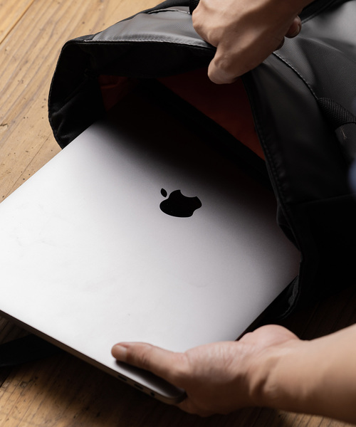 MURA（ムラ）の「サステナブル エコ素材 撥水加工 2way 15型PC対応 縦型 トートバッグ（トートバッグ・メンズ・ブラック・FREE）」の12枚目の写真