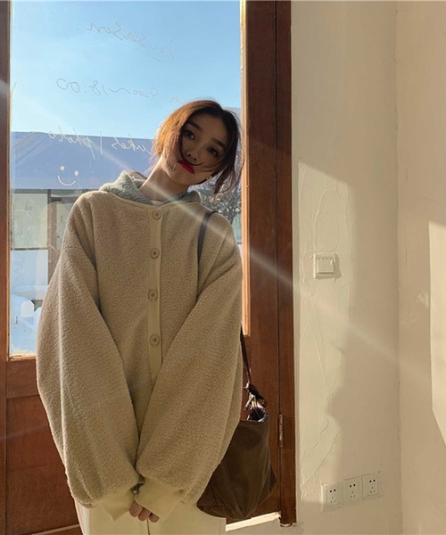 MANGROVE（マングローブ）の「【MANROVE SELECT】ドロップショルダーボアカーデ（ブルゾン・レディース・ベージュ/ブラウン・FREE）」の20枚目の写真