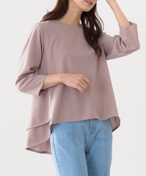 Pierrot（ピエロ）の「バックフレアデザインTブラウス（シャツ/ブラウス・レディース・オフホワイト/ブルー/ネイビー/グレー系その他/ミント/ブラック/ブルー系その他/モカ/ピンク/ライトピンク/スモークピンク/ピンク系その他/オレンジ/ホワイト/ローズ/ライトグレー/ブルー系その他2・L/M）」の12枚目の写真