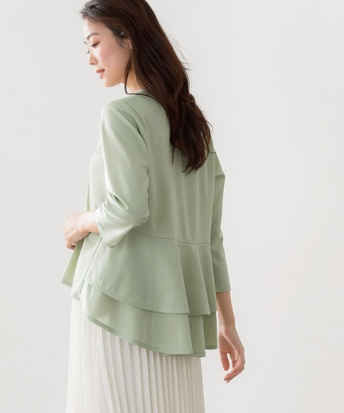 Pierrot（ピエロ）の「バックフレアデザインTブラウス（シャツ/ブラウス・レディース・オフホワイト/ブルー/ネイビー/グレー系その他/ミント/ブラック/ブルー系その他/モカ/ピンク/ライトピンク/スモークピンク/ピンク系その他/オレンジ/ホワイト/ローズ/ライトグレー/ブルー系その他2・L/M）」の7枚目の写真