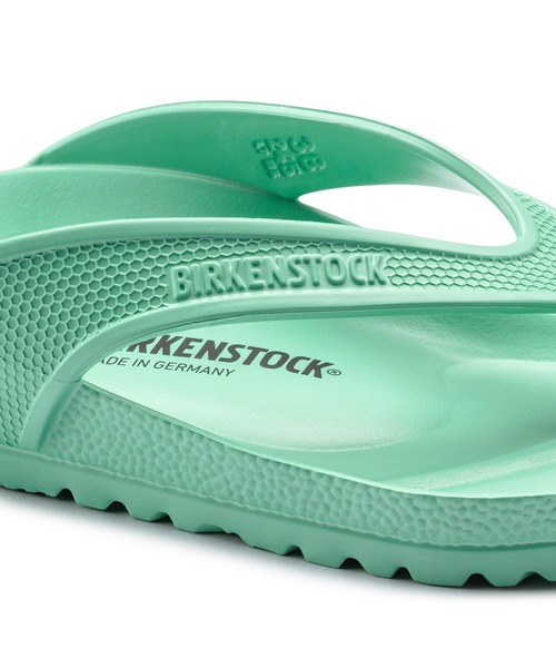 BIRKENSTOCK（ビルケンシュトック）の「Honolulu EVA  【レギュラー幅】 ユニセックス（サンダル・メンズ・ブラック/ホワイト/ネイビー/パープル/グリーン/ピンク/ライトグリーン・39/40/38/42/36/41/37/43/44/35/45/46）」の14枚目の写真