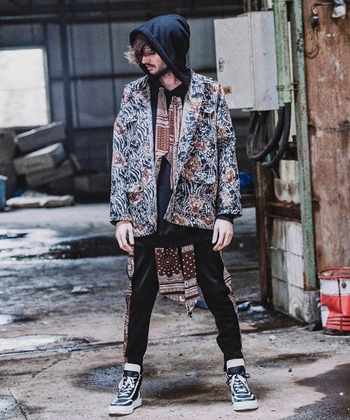 NO ID.（ノーアイディ）の「mp8672-スカーフストリングサルエルスキニーPT パンツ（その他パンツ・メンズ・ブラウン系その他/レオパード/カラフル/ブラック・1/2/3）」の13枚目の写真