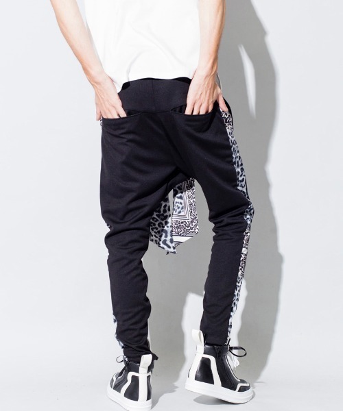 NO ID.（ノーアイディ）の「mp8672-スカーフストリングサルエルスキニーPT パンツ（その他パンツ・メンズ・ブラウン系その他/レオパード/カラフル/ブラック・1/2/3）」の19枚目の写真