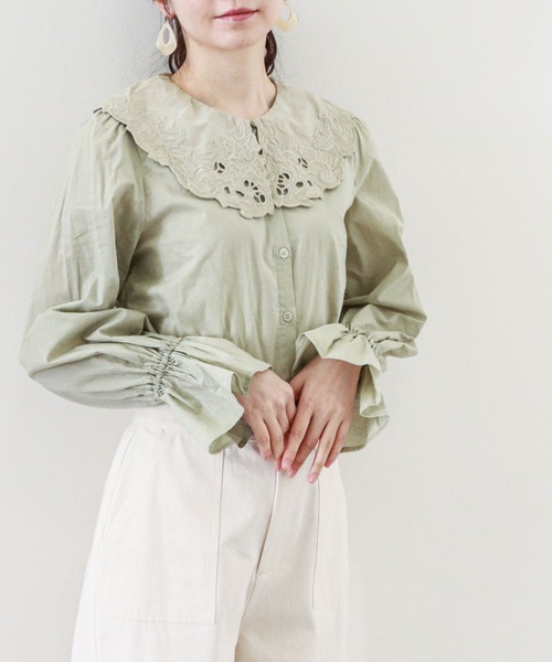 archives(アルシーヴ)の「刺繍カラーブラウス(シャツ/ブラウス・レディース・ミント/ブラック/オフホワイト・MEDIUM)」の3枚目の写真
