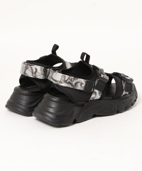 semantic design（セマンティックデザイン）の「セマンティックデザイン/semanticdesign　ボリュームソールサンダル（サンダル・メンズ・グレー・LARGE/MEDIUM）」の2枚目の写真