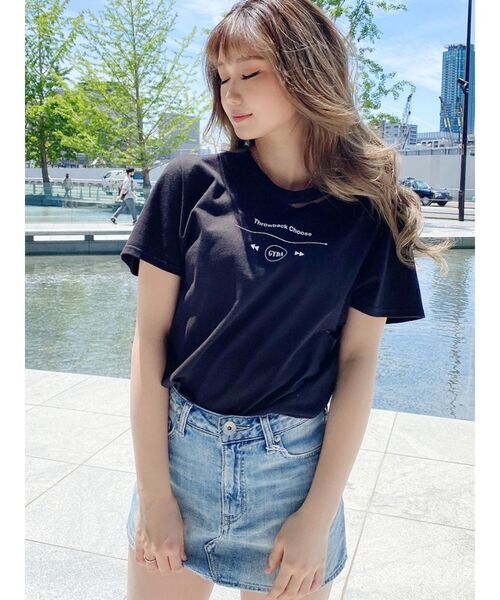 GYDA（ジェイダ）の「THROWBACK CHOOSE CUT Tシャツ（Tシャツ/カットソー・レディース・ブラック/ベージュ/オフホワイト/マスタード・FREE）」の16枚目の写真