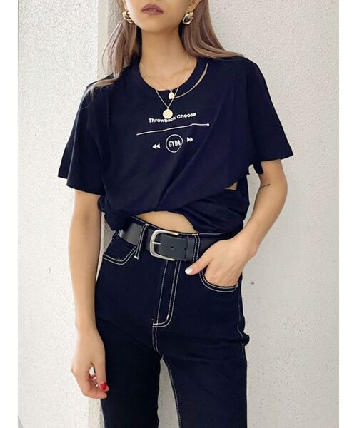 GYDA（ジェイダ）の「THROWBACK CHOOSE CUT Tシャツ（Tシャツ/カットソー・レディース・ブラック/ベージュ/オフホワイト/マスタード・FREE）」の21枚目の写真