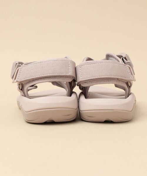 Teva（テバ）の「TEVA: HURRICANE VERGE（サンダル・メンズ・ライトグレー/グリーン・8/10/9/7）」の3枚目の写真