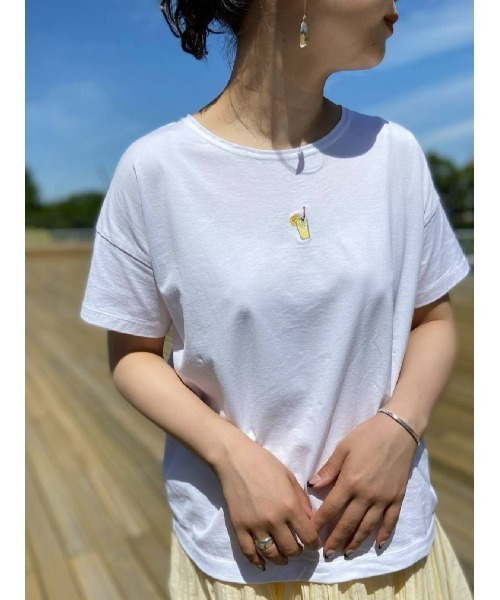 BEARDSLEY（ビアズリー）の「ソーダ刺繍T（Tシャツ/カットソー・レディース・ホワイト/グレー・FREE）」の2枚目の写真