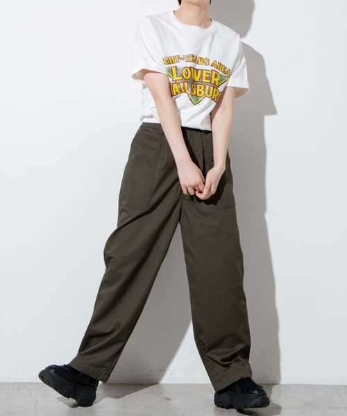 WEGO(ウィゴー)の「WEGO/ロールアップスリーブプリントTシャツ(Tシャツ/カットソー・レディース・イエロー/ホワイト/スミクロ・FREE)」の4枚目の写真