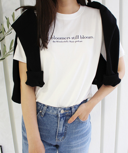 MODE ROBE(モードローブ)の「フロントロゴTシャツ(Tシャツ/カットソー・レディース・ホワイト/ピンク/ミント・FREE)」の2枚目の写真